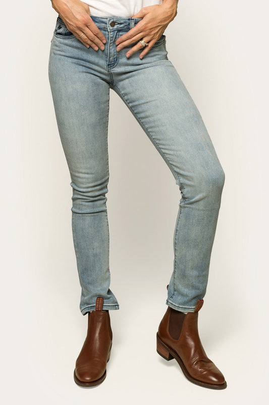 Victoria Womens Mid-Rise Straight-Leg Jeans - Light Blue